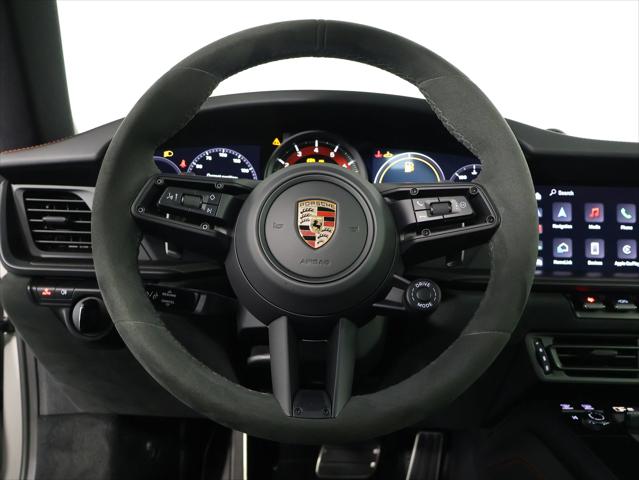 2022 Porsche 911 Carrera 4 GTS