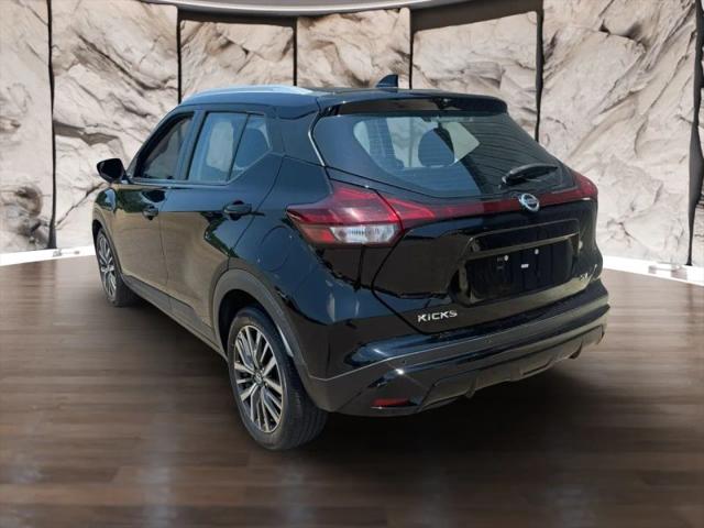2021 Nissan Kicks SV Xtronic CVT