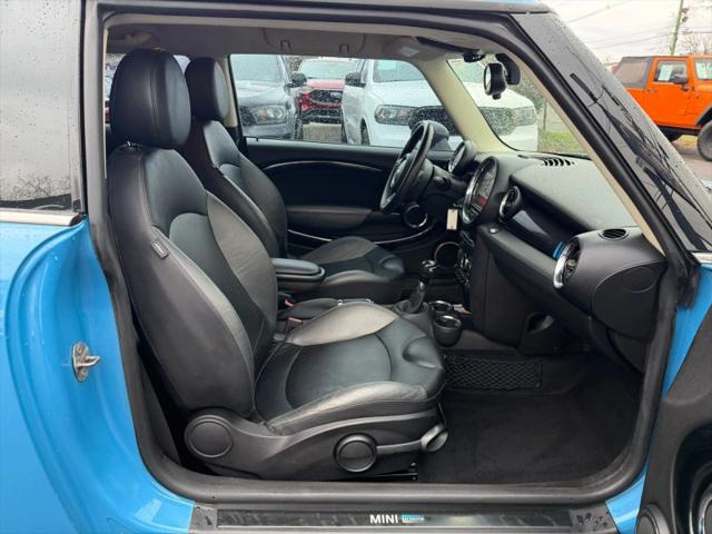 2012 MINI Cooper Cooper