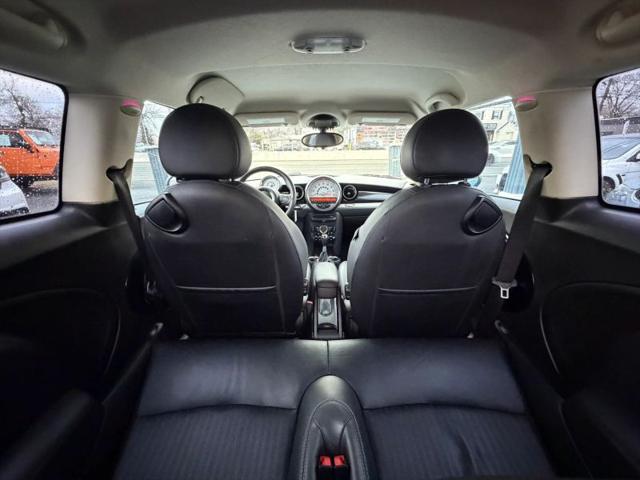 2012 MINI Cooper Cooper