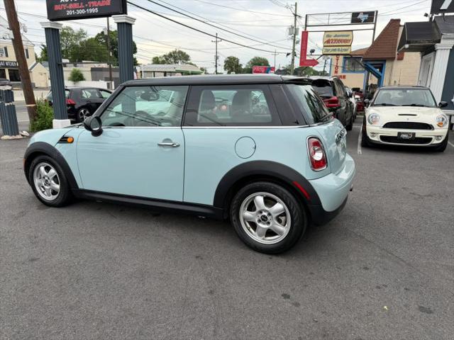 2011 MINI Cooper Cooper