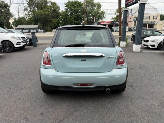 2011 MINI Cooper Cooper