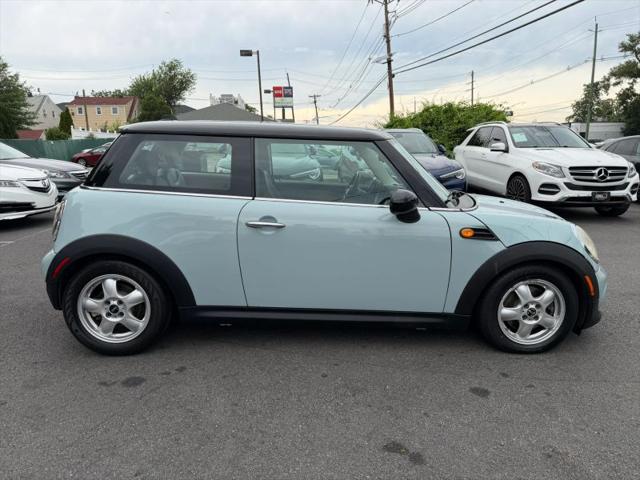 2011 MINI Cooper Cooper