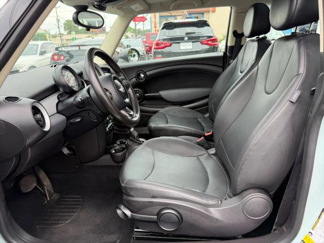 2011 MINI Cooper Cooper
