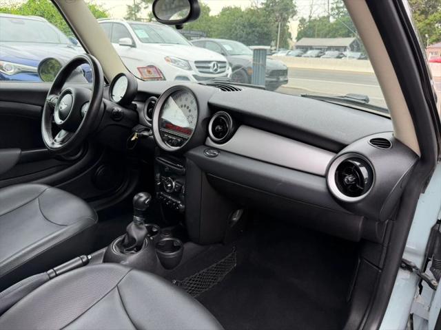 2011 MINI Cooper Cooper