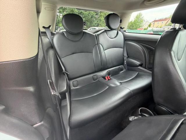 2011 MINI Cooper Cooper