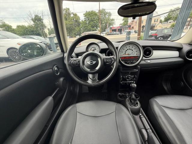 2011 MINI Cooper Cooper