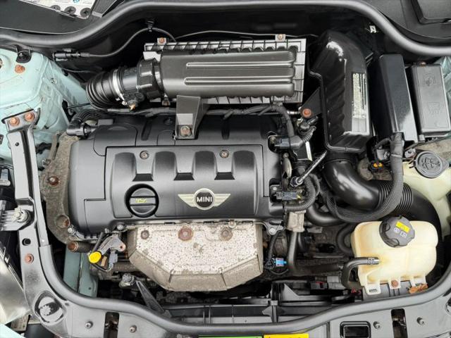 2011 MINI Cooper Cooper