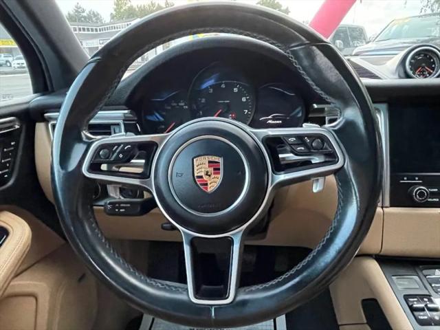 2017 Porsche Macan Base