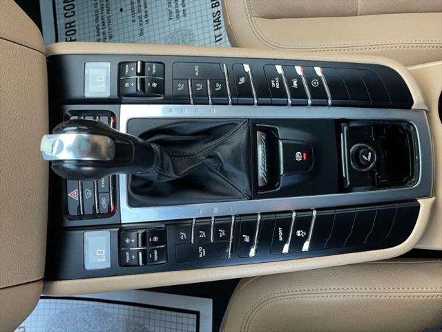 2017 Porsche Macan Base