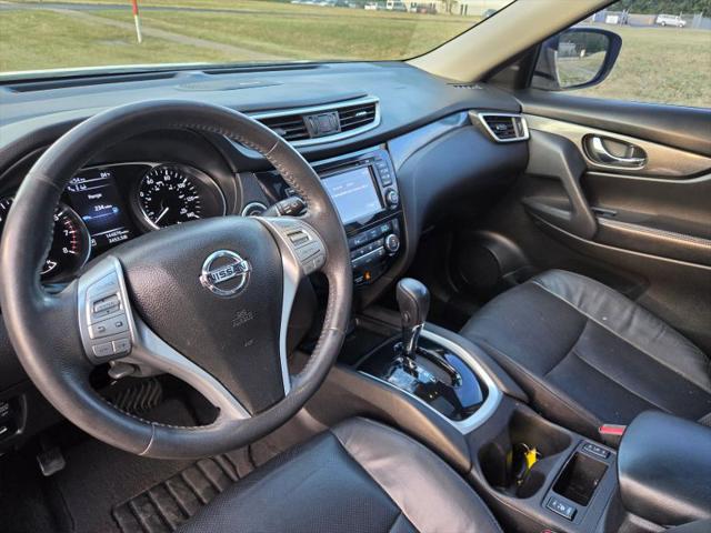 2015 Nissan Rogue SL