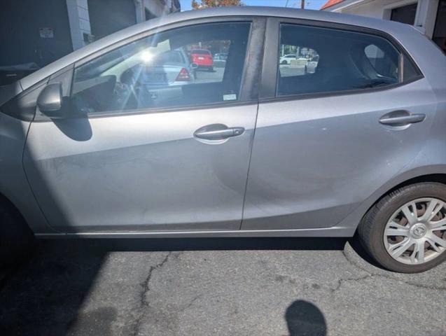 2011 Mazda Mazda2 Sport
