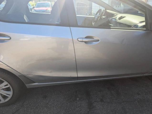 2011 Mazda Mazda2 Sport