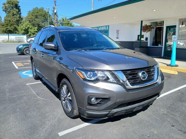 2020 Nissan Pathfinder SV 2WD for sale in Grants Pass, OR