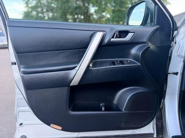 2013 Toyota Highlander SE V6