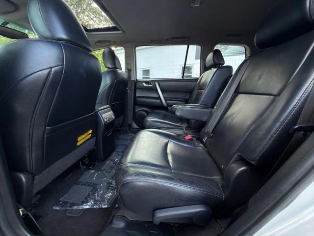 2013 Toyota Highlander SE V6
