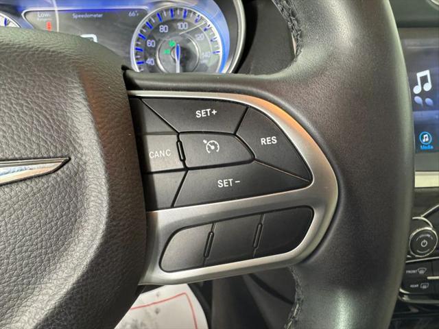 2017 Chrysler 300 Limited AWD