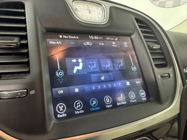 2017 Chrysler 300 Limited AWD