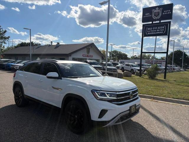 2020 Volkswagen Atlas Cross Sport 2.0T SEL for sale in Burnsville, MN