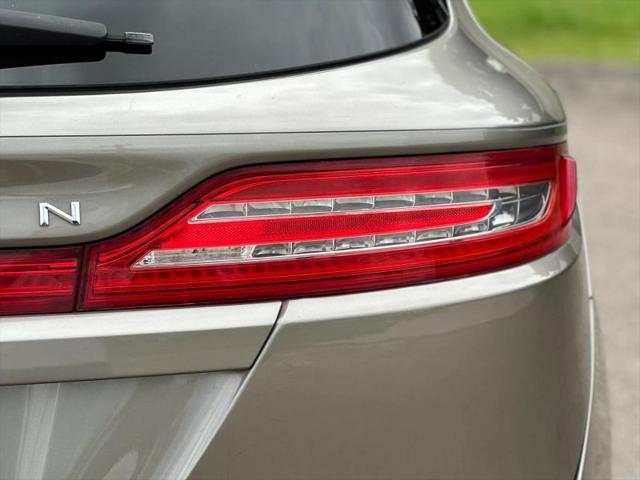 2017 Lincoln MKC Select