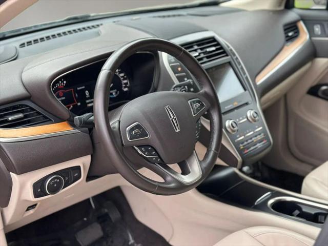 2017 Lincoln MKC Select
