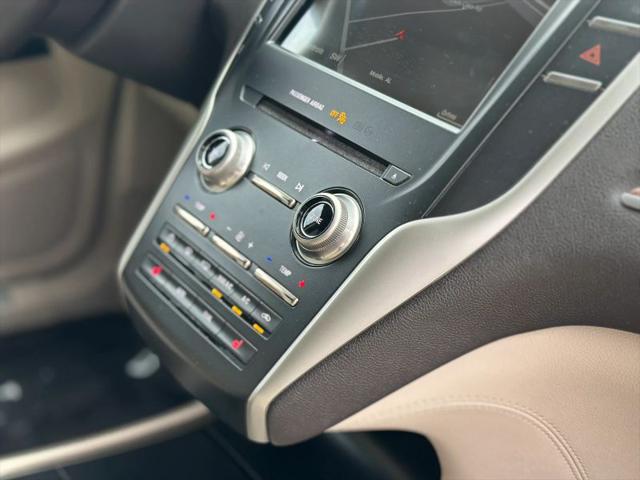2017 Lincoln MKC Select