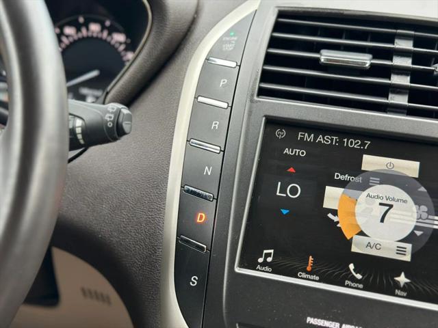 2017 Lincoln MKC Select