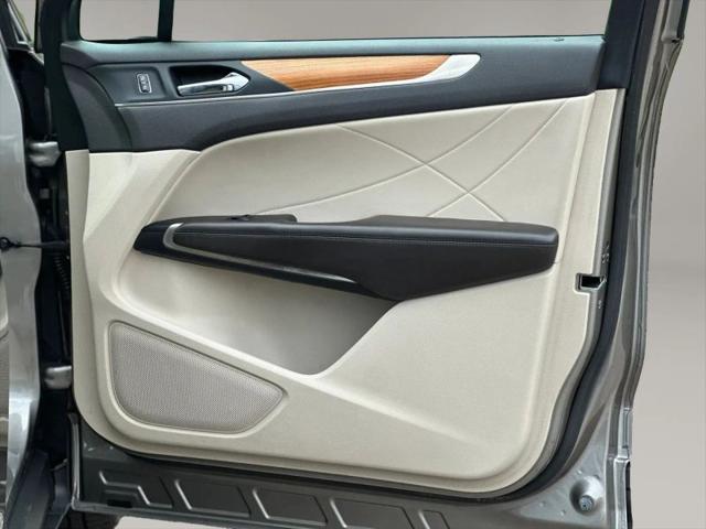 2017 Lincoln MKC Select