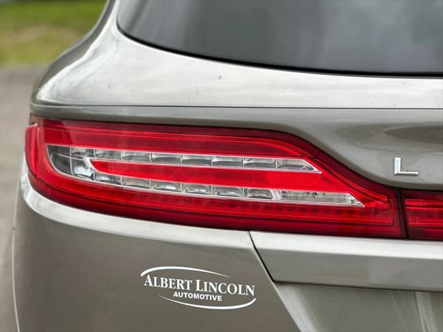 2017 Lincoln MKC Select