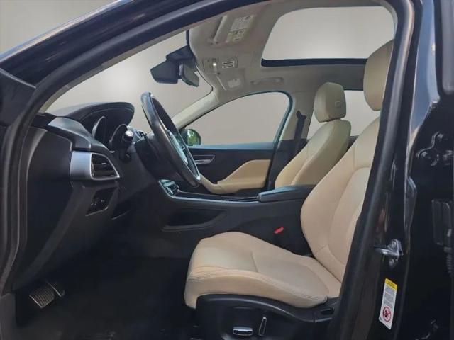 2019 Jaguar F-PACE 25t Premium