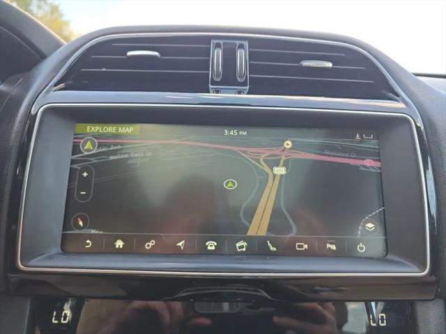 2019 Jaguar F-PACE 25t Premium