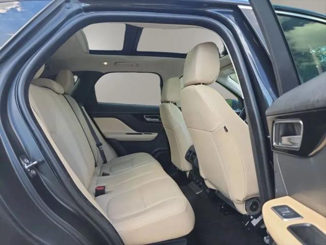 2019 Jaguar F-PACE 25t Premium