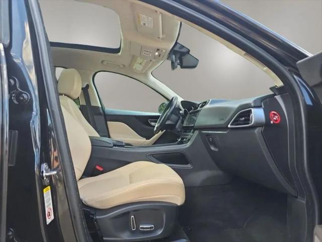 2019 Jaguar F-PACE 25t Premium