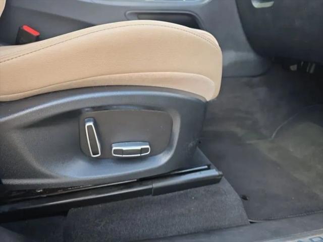 2019 Jaguar F-PACE 25t Premium