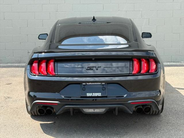2022 Ford Mustang GT Premium Fastback