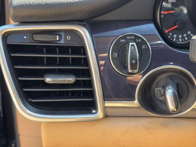2016 Porsche Panamera Edition