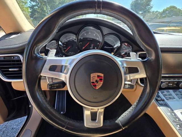 2016 Porsche Panamera Edition
