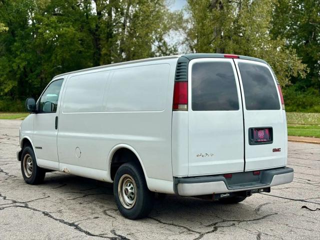 2001 GMC Savana Standard