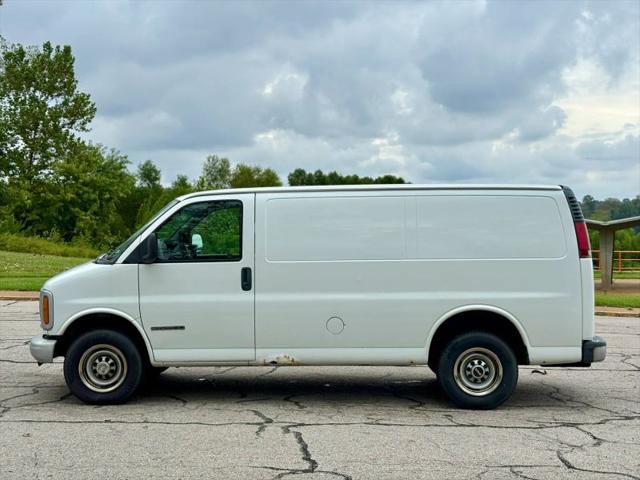 2001 GMC Savana Standard