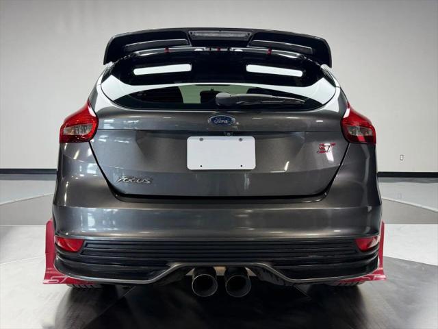 2018 Ford Focus ST
