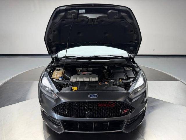 2018 Ford Focus ST