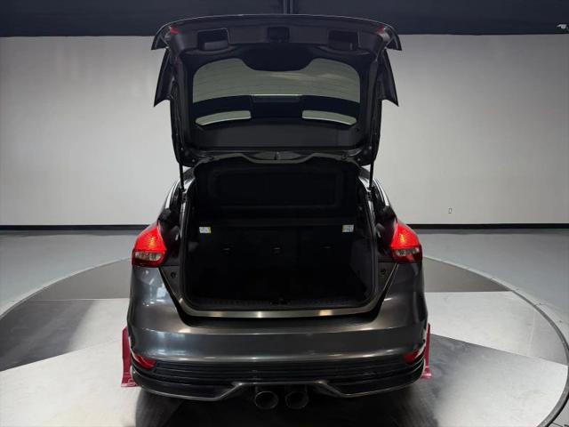 2018 Ford Focus ST