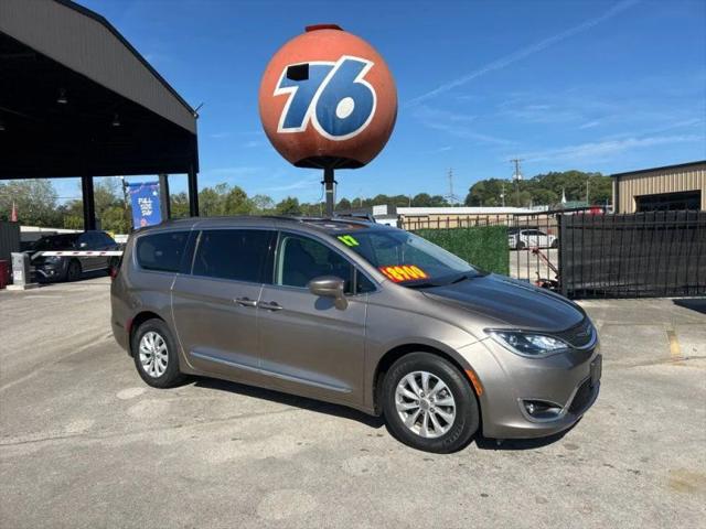 2017 Chrysler Pacifica Touring-L for sale in Hueytown, AL