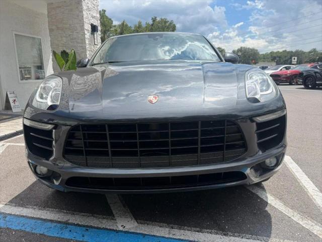 2017 Porsche Macan Base