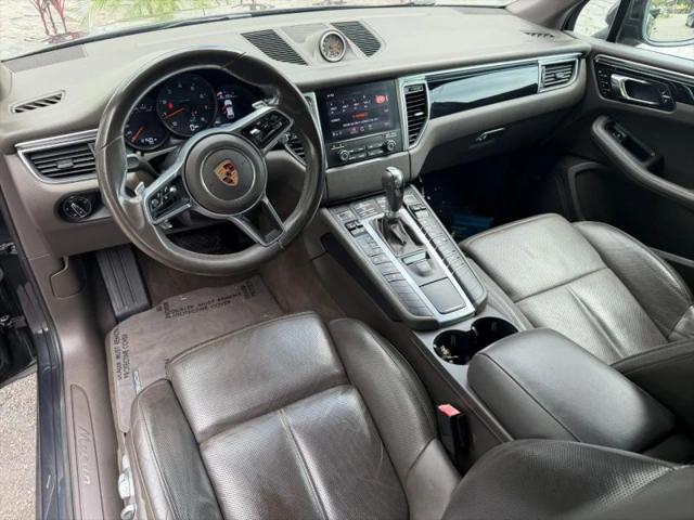 2017 Porsche Macan Base