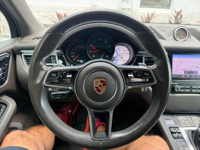 2017 Porsche Macan Base