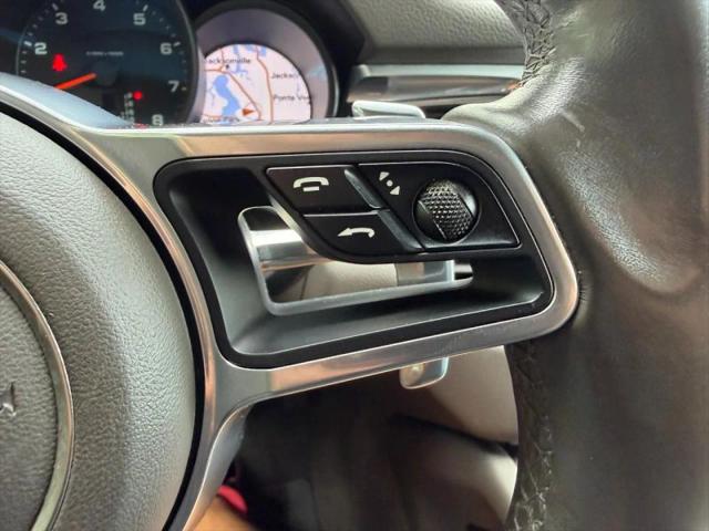 2017 Porsche Macan Base