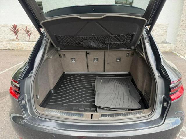 2017 Porsche Macan Base