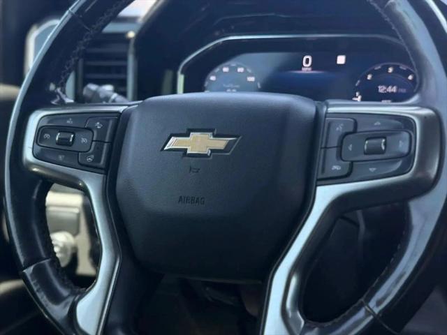 2023 Chevrolet Silverado 1500 2WD Crew Cab Short Bed LT