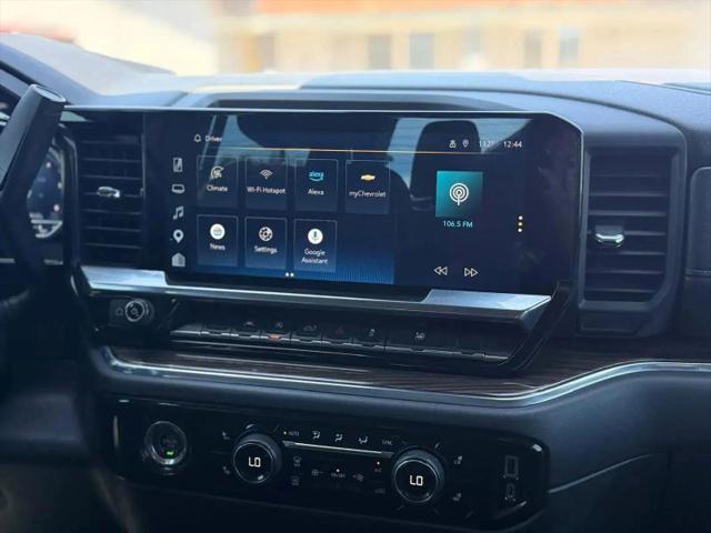 2023 Chevrolet Silverado 1500 2WD Crew Cab Short Bed LT